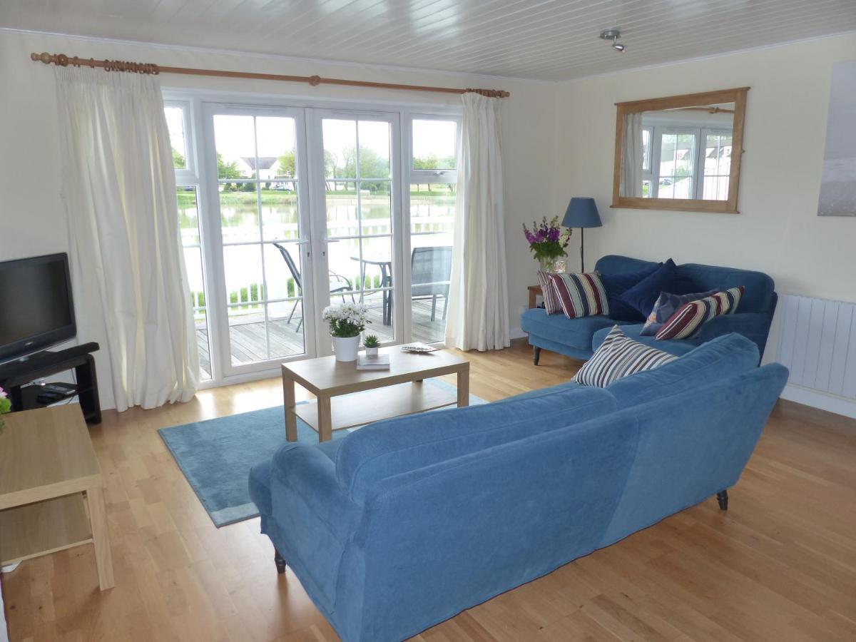 Nyhavn Lakeside Cottage Сайренстер Экстерьер фото